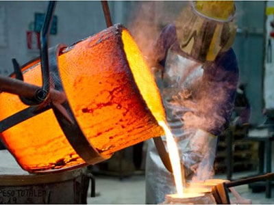Choosing the Right Casting Process: Sand casting vs. Investment Casting